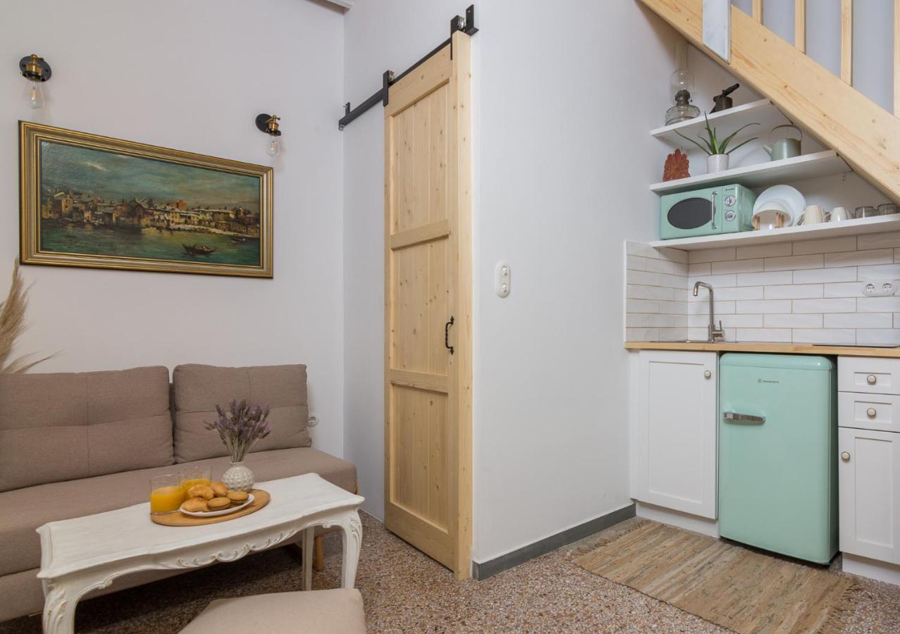 Vintage Loft Α In Monastiraki Athens Exterior photo