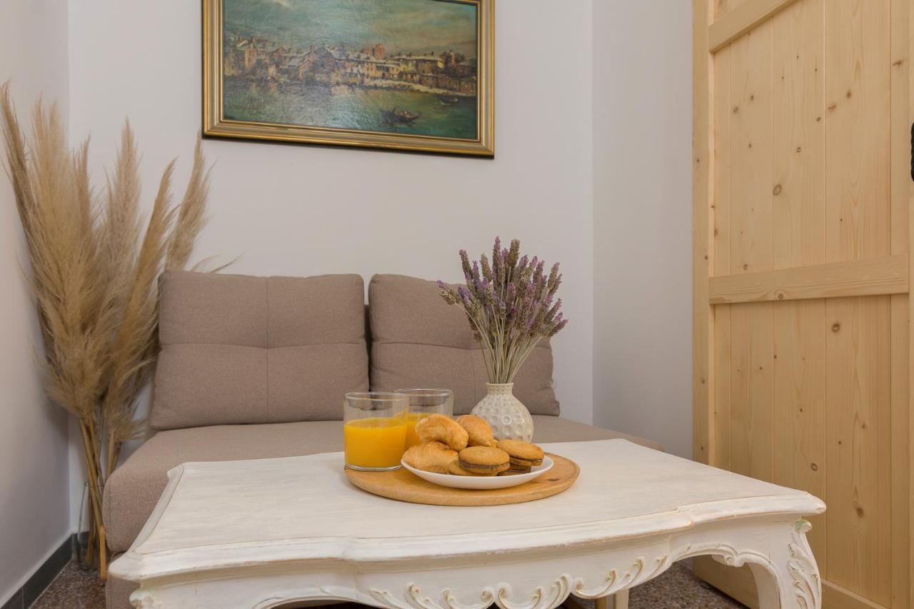 Vintage Loft Α In Monastiraki Athens Exterior photo